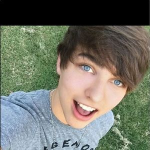 Meet your Posher, Maddie